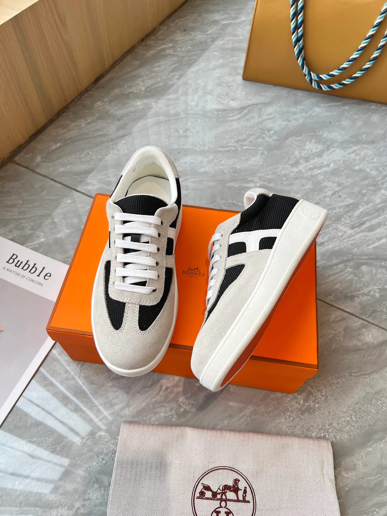 👟👟Ex-factory price 480👟👟 French direct mail HERMES/Hermès flat fashion sports and casual shoes Korean style lace-up mesh lightweight! ! Breathable and comfortable, standard size 35/40 (41 can be customized and will not be returned)